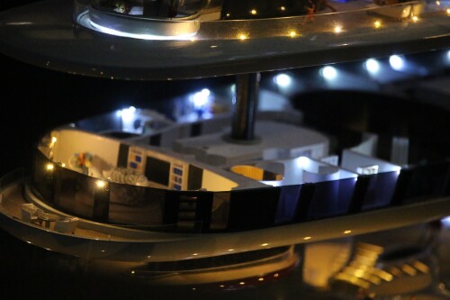 Monaco große Phantasie phantasy Luxusyacht Miniaturwunderland Miwula H0 Modellanlage Modellbau (12)