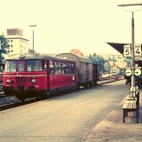 Donaueschingen_Bahnhof_1967_MAN_Schienenbus_Flugelsignal_Gleis_Anlagen