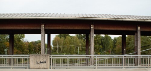Donaueschingen Bahnhof ea Gleisanlagen Brücke DB Regional Express 20231005 (1)