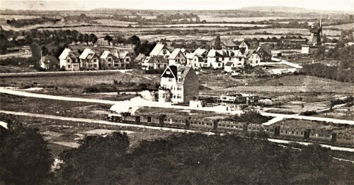 20200504 Travemünde Strand Bahnhof von außen (4a