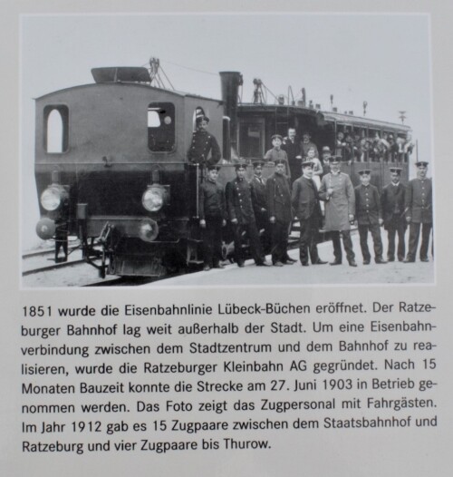 202307 Ratzeburger Kleinbahn Damm Richtung Thurow 0aaaa