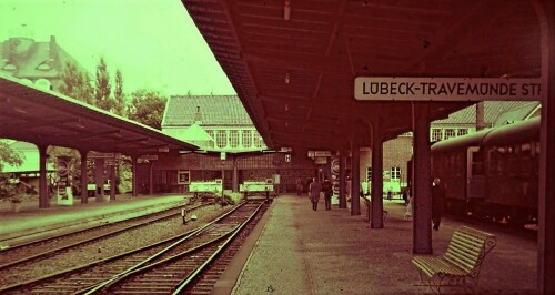 Bhanhof Travemünde Strand Bahnsteig 1966 Klaus Dieter Schwerdtfeger (2)