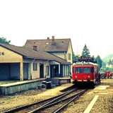 Loffingen_Bahnhof_BR_701_rot_Turmtriebwagen_1973-2