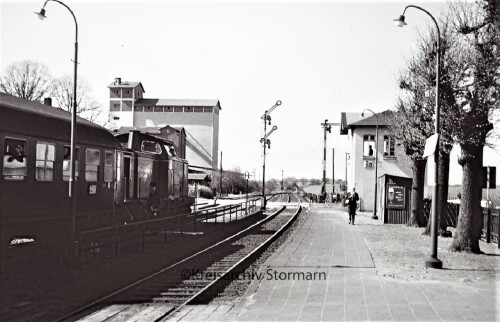 Ratzeburg Bahnhof 1966 V 100 BR 212 Mitteleinstiegswagen