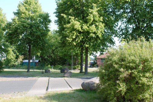 Ratzeburg Bahnhof Vorplatz Rest Schiene Kaiserbahn 2023 Juni (1)