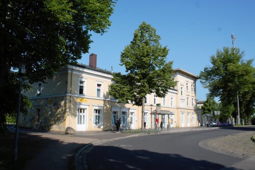 Ratzeburg Bahnhof Vorplatz Rest Schiene Kaiserbahn 2023 Juni (5)