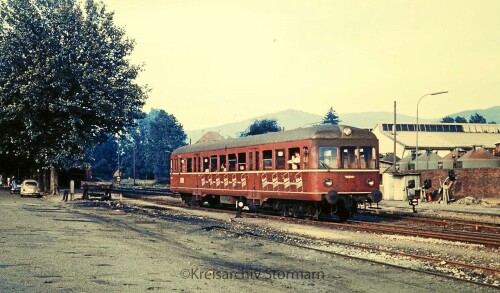 Achern Bahnhof 1972 Triebwagen (0)