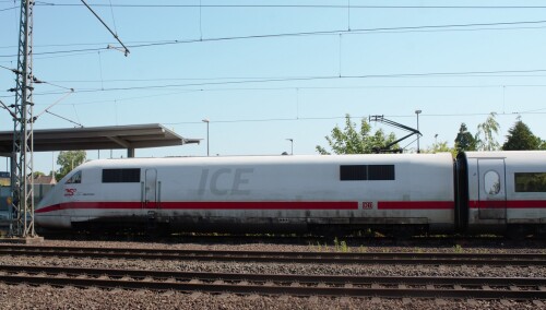 BR 401 077 SBB CFF FFS ICE HaltBüchen Bahnhof Juni 2023 (1)