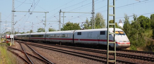 BR 401 077 SBB CFF FFS ICE HaltBüchen Bahnhof Juni 2023 (4)
