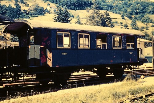 Ottenhöfen Bahnhof 1972 Waggon historischer Zug SWEG Südwestdeutsche Landesverkehrs GmbH achertalbah