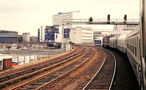 Berlin Bahnhof Berliner Zoo Interzonenzug BR 132 UIC ozeanblau Schwerdtfeger 1984 Kopie