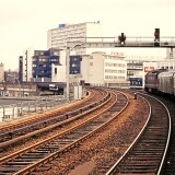 Berlin_Bahnhof_Berliner_Zoo_Interzonenzug_BR_132_UIC_ozeanblau_Schwerdtfeger_1984---Kopie