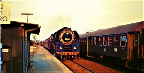 Schwarzenbek Bahnof 1965 1972 BR 01 508 (1)