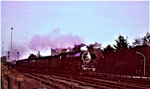 Schwarzenbek Bahnof 1965 1972 BR 01 508 (3)