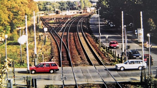 Schwarzenbek Bahnhof Bahnübergang 90er Jahre Kopie