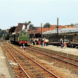 1977_Bahnhof_Bergedorf_Sud_Caroline_Doppelstockwagen