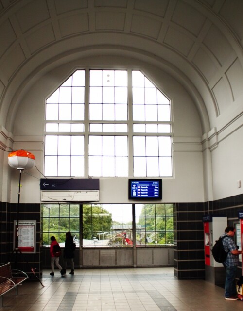 Aumühle S Bahnhof 2023 Jugendstil (4)