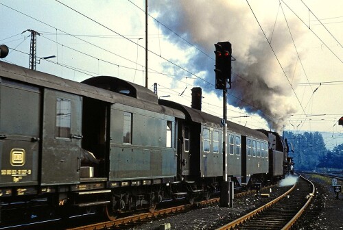 BR 023 086 Heilbronn Hbf Bahnsteig Oberleitung Gleise Deutsche Bundesbahn DB (2)