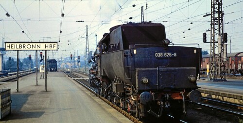 BR 038 626 Heilbronn Hbf Bahnsteig Oberleitung Gleise Deutsche Bundesbahn DB