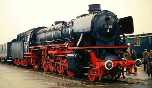 BR 41 241 1984 Bergedorf Süd Bahnhof Jugendstil