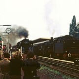 Bergedorf_Bahnhof_1972_BR_038_Sonderfahrt_nostalgische_Dampflok_Zug-2