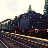 Bergedorf_Bahnhof_1972_BR_038_Sonderfahrt_nostalgische_Dampflok_Zug-3