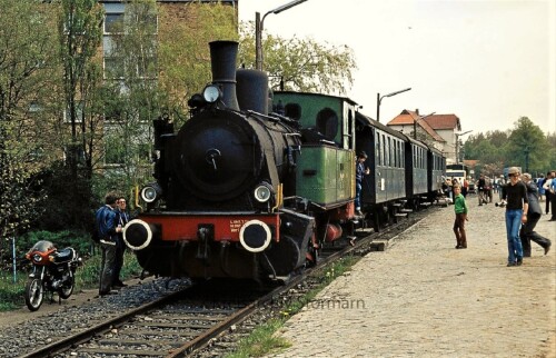Geesthacht Bahnhof 1980 Dampfzug Sonderfahrt Nostalgie Zug (2)