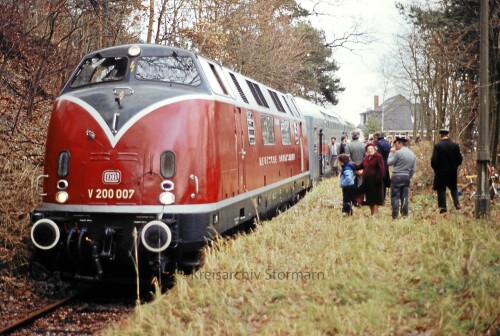 Krümmel Bahnhof Sonderfahrt V 200 007 Deutsche Bundesbahn LBE Doppelstockwagen DAB 26 aa Kopie