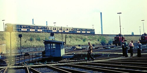 BW Rothenburgsort 1969 S Bahn alt ET 470 Campari Werbung V 60 BR 260 Kopie