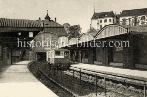Haltestelle Berliner Tor Bahnhof 1910 Brücke über die Gleise (2)