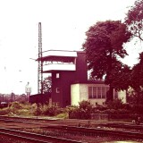 Neu_Ulm_Bhf_1966_Stellwerk_Oberleitung_Bahnhofsgebaude