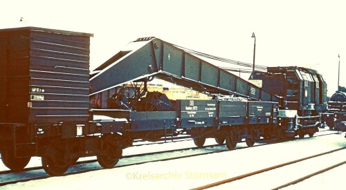 Dampfkran schwerer Schwerlastkran Begleitwagen DB Deutsche Bundesbahn 1970 Billwerder Moorfleet Kabe