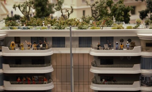Monaco_Miniaturwunderland_Balkone_Miwula_Formel-1_Fans-13.jpg