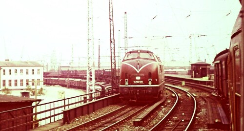 Hamburg Hauptbahnhof Hbf 1966 V 200 109 D Zug Niederlande Skandinavien Express