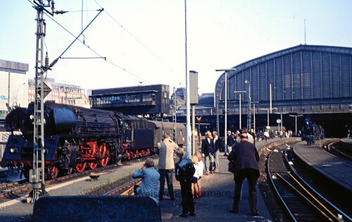 Hamburg Hauptbahnhof Hbf 1972 Postwaggon BR 01 502 Reko aa
