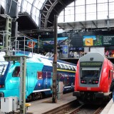 Hamburg_Hauptbahnhof_Hbf_2020er-14_Stadler_Rail_Kiss_Nah_SH_Regionalexpress_Regio_DB