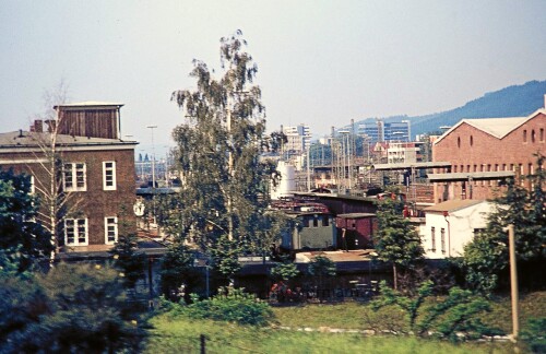 Offenburg_Bahnhof_E_44_1966.jpg