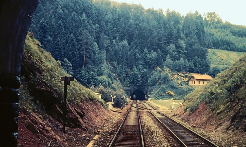 Schwarzwaldbah_Eisenbahnstrecke_Bah_Strecke_Offenburg_Triberg_1971-1.jpg