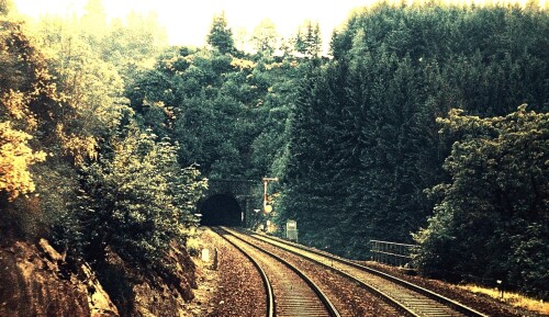 Schwarzwaldbahn_Villingen_Triberg_Bahnstrecke_Eisenbahn_1972_aea.jpg