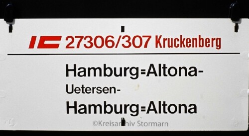 VT_45.5-VT_60.5-Hamburg_Altona_Sonderfahrt-als_IC_Kruckenberg_27306_nach_Uetersen-3.jpg