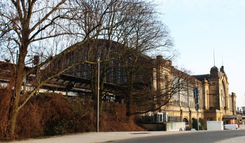 Bahnhof Dammtor Hamburg 2025 Hamburg Rotherbaum Planten un Bloomen Gebäude (2)