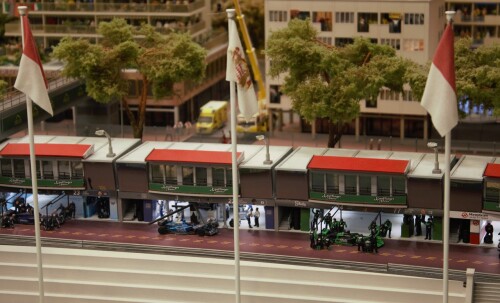 y_Monaco_Miniaturwunderland_im_modell_H0_Formel_1_1zu87_2024_S-Boxengasse_a-4.jpg