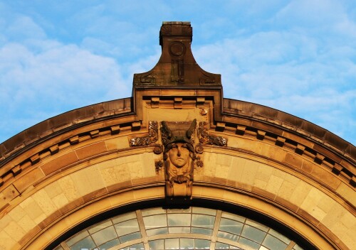 a Bahnhof Dammtor Hamburg 2025 Hamburg Rotherbaum Planten un Bloomen Gebäude (9) Kopie
