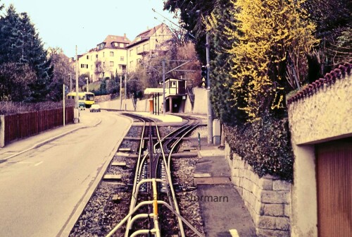 1985_Stuttgart_Weinsteige_neue_Strasenbahn_Fahrradanhanger-1a.jpg