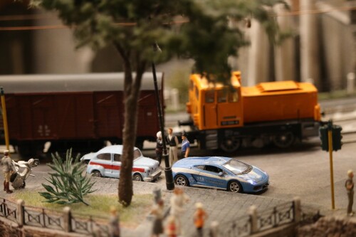Rom_Italien_Lambourghini_policia_Polizei_Abarth_600_Miniaturwunderland_1zu87_Scale_H0_b.jpg