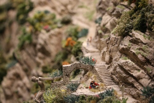 Miniaturwunderland_Modell_Gauge_1_87_H0_Talien_Amalfi_Kuste_B-1.jpg