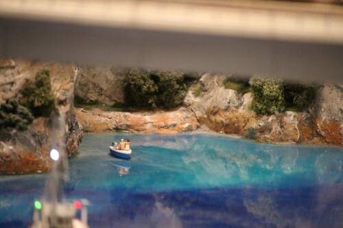 Miniaturwunderland_Modell_Gauge_1_87_H0_Italia_ItalienKuste_Mare_Meer_Strand-2.jpg
