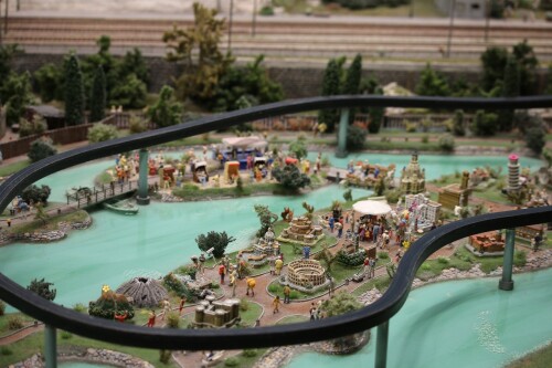 Miniaturwunderland_Miwula_Hamburg_Italien_Kuste_Strand_Park-2.jpg