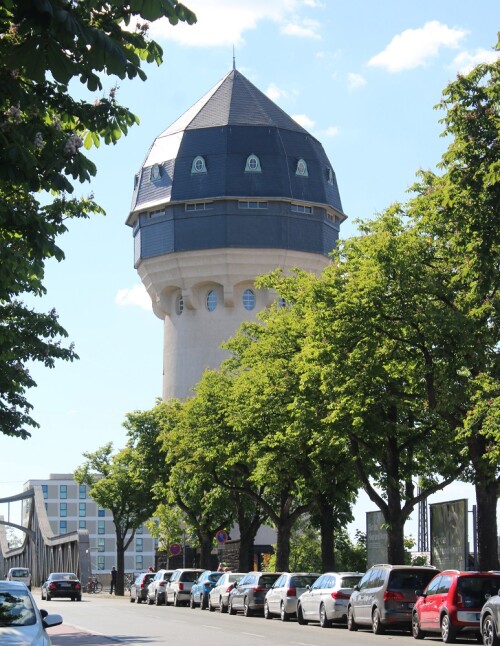 Darmstadt Hauptbahnhof Jugendstil 2025 Mai Hbf Wasserturm (1d)