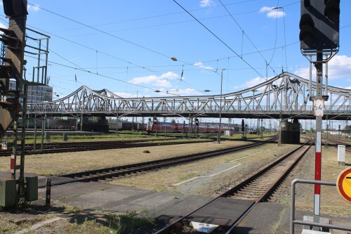 Darmstadt Hauptbahnhof Jugendstil Stahlbrücke 2025 Mai (1)